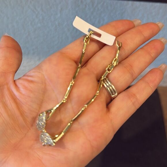 Elegant 14K Gold Plated Zirconia Butterfly Bracelet - Picture 10 of 12